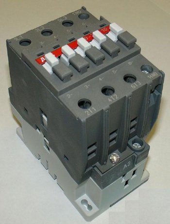 ABB CONTACTOR, 34 AMP, 3-POLE, 240VAC, A30-30-10-80