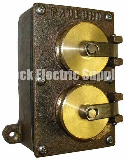 MARINE RECEPTACLE 2-GANG 20A 2P3W BRONZE PAULUHN / EATON / CROUSE-HINDS 2584B-125