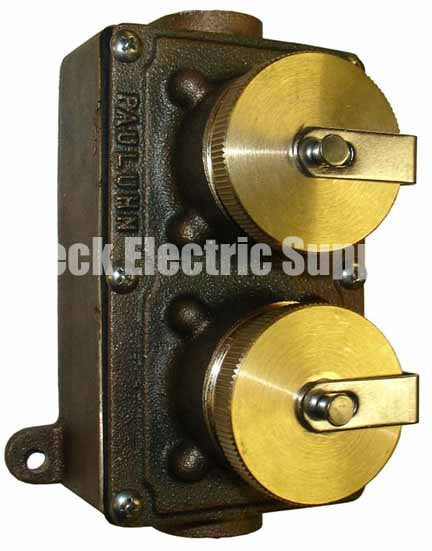 MARINE RECEPTACLE 2-GANG 20A 2P3W BRONZE PAULUHN / EATON / CROUSE-HINDS 2614B-125